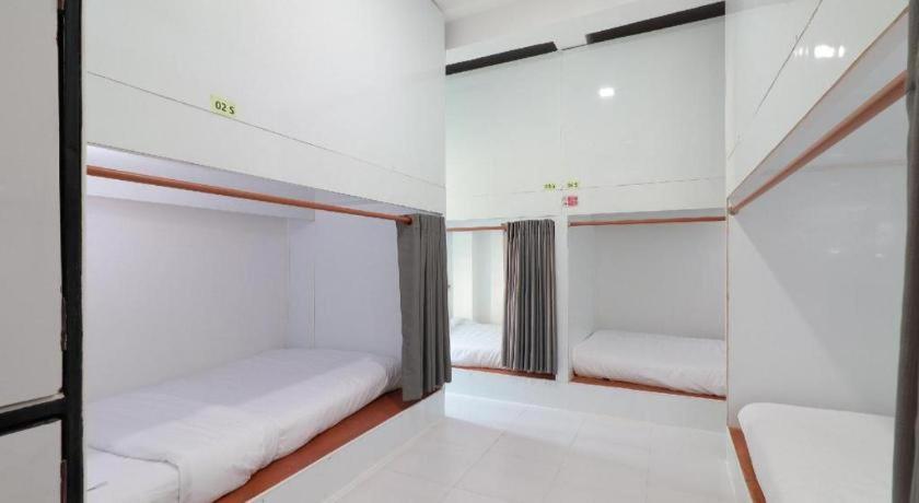 Oyo 544 Sleep Sloth Hotel 3*