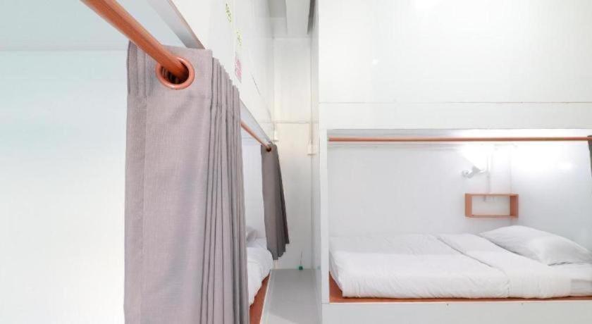 Oyo 544 Sleep Sloth 3*